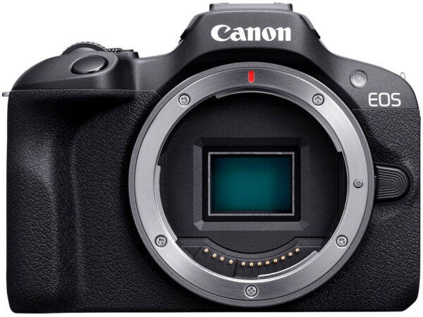 Фотоаппарат Canon EOS R100 черный 24.1Mpix 3" 1080p WiFi RF-S 18-45mm f/4.5-6.3 IS STM LP-E17