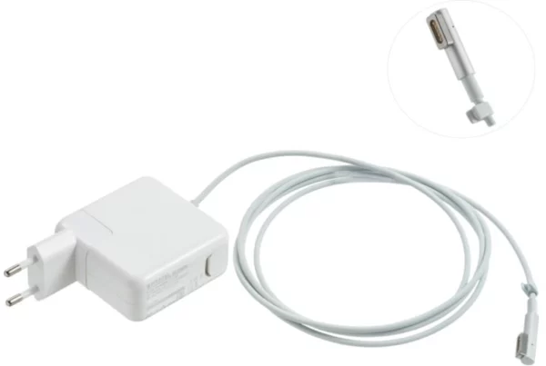 Блок питания Pitatel AD-032 45W-14.5V 3.1A от бытовой электросети