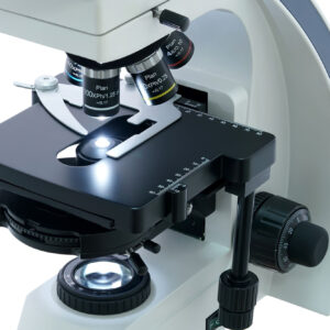 Микроскоп Levenhuk MED 45T тринокуляр 401000x на 5 объективов