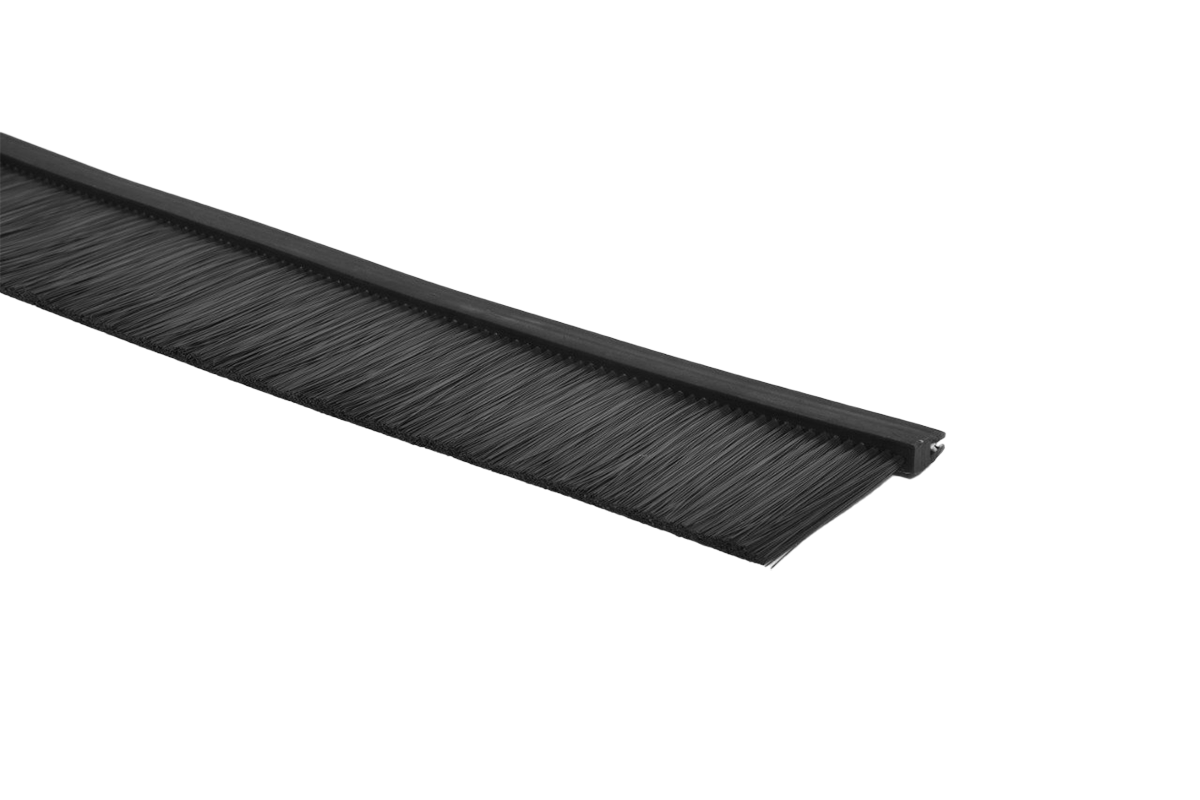 Щеточный ввод для шкафов универсальный, высота ворса 75 мм, длина 1м / Щеточный ввод для шкафов универсальный, высота ворса 75 мм, длина 2м / Щеточный ввод для шкафов универсальный, высота ворса 75 мм, длина 1м