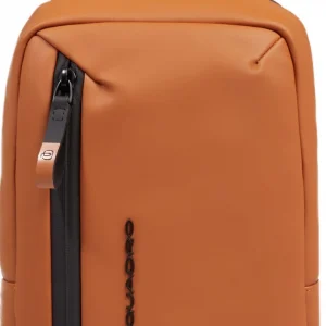 Рюкзак слинг Piquadro C20W CA6466C2OW/CU оранжевый полиуретан
