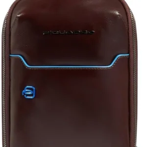 Рюкзак слинг мужской Piquadro Blue Square CA6898B2/MO красное дерево кожа
