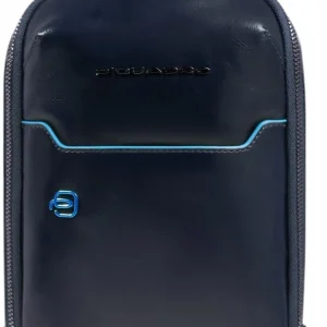 Рюкзак слинг мужской Piquadro Blue Square CA6898B2/BLU2 темно-синий кожа