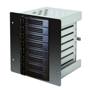 Комплектующие корпусов / Chenbro 84H323610-032 / Комплект из 8x 2.5" HDD лотков, 8-порт. mini-SAS HD Backplane и I2C кабеля для RM23616 (84H323610-032)